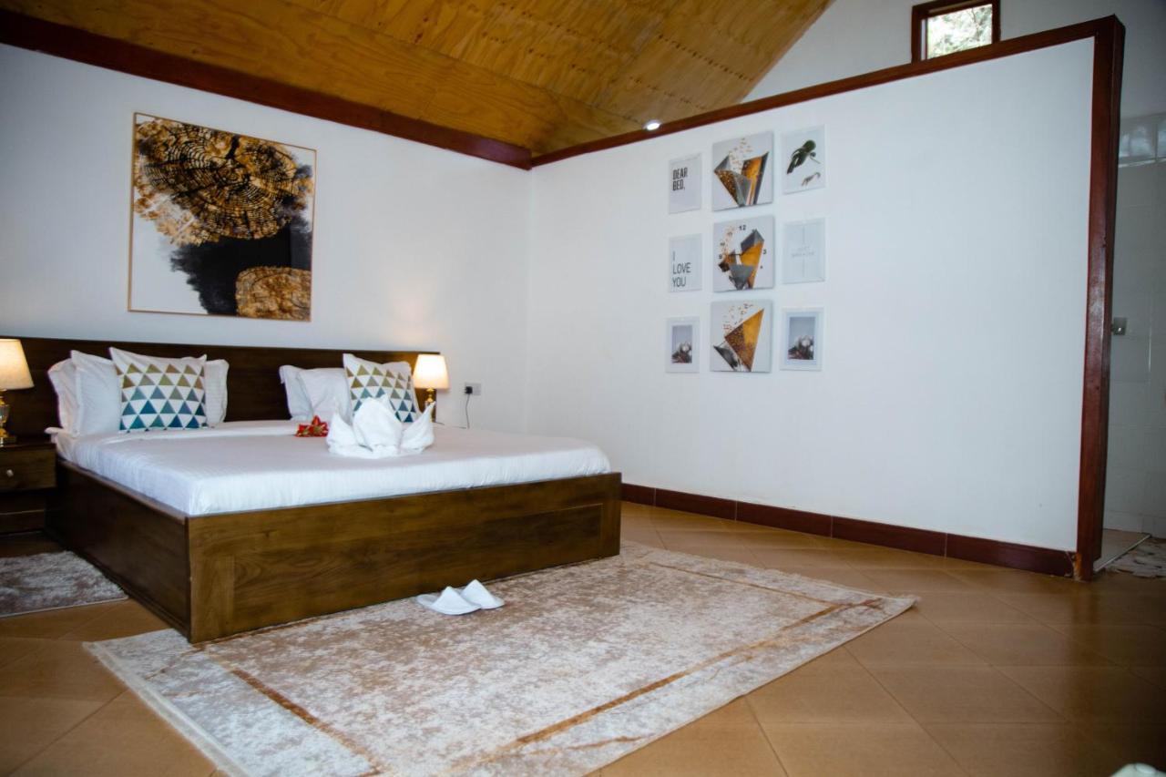 Shose Farmhouse Chalets & Campsite Moshi Eksteriør bilde